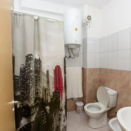 Ajla Family Home Vlore Exterior photo